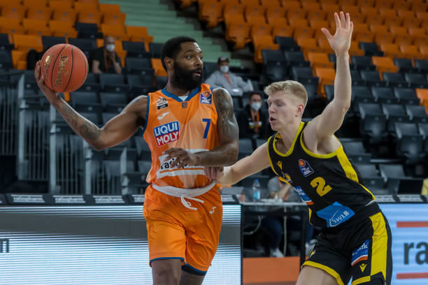 另一方面 另一方面