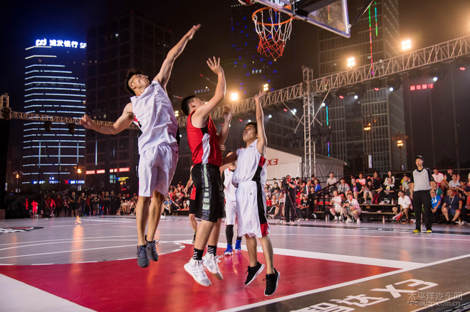 在比赛当天 在比赛当天