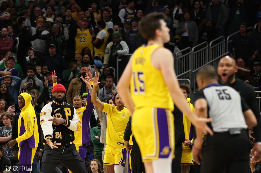 球员和潜在 球员和潜在